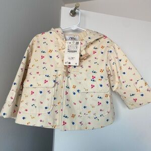 Allover floral print hooded jacket- ZARA